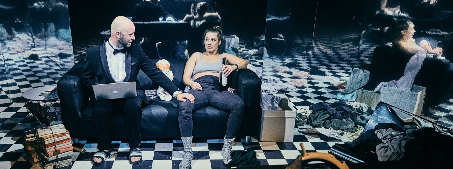 Žena filmového kritika