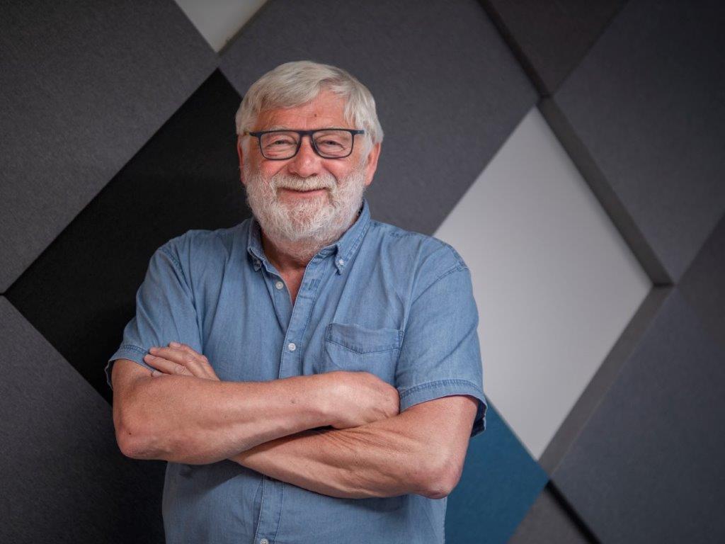 Josef Klíma: ČESKÉ PODSVĚTÍ - Jak jsem přežil devadesátky