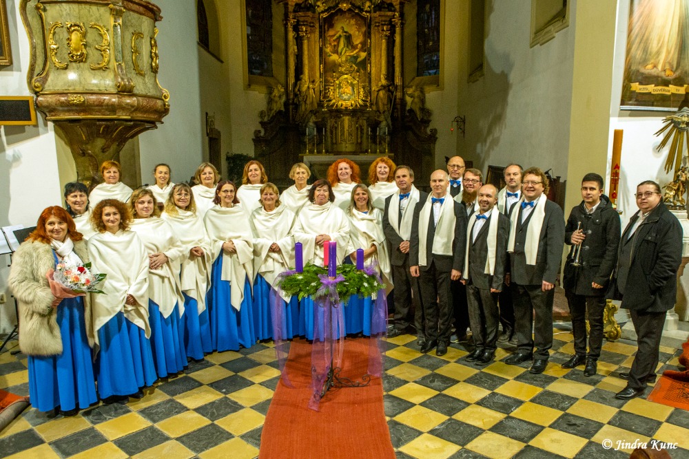 Vánoční zpěvy a koledy s cimbálem