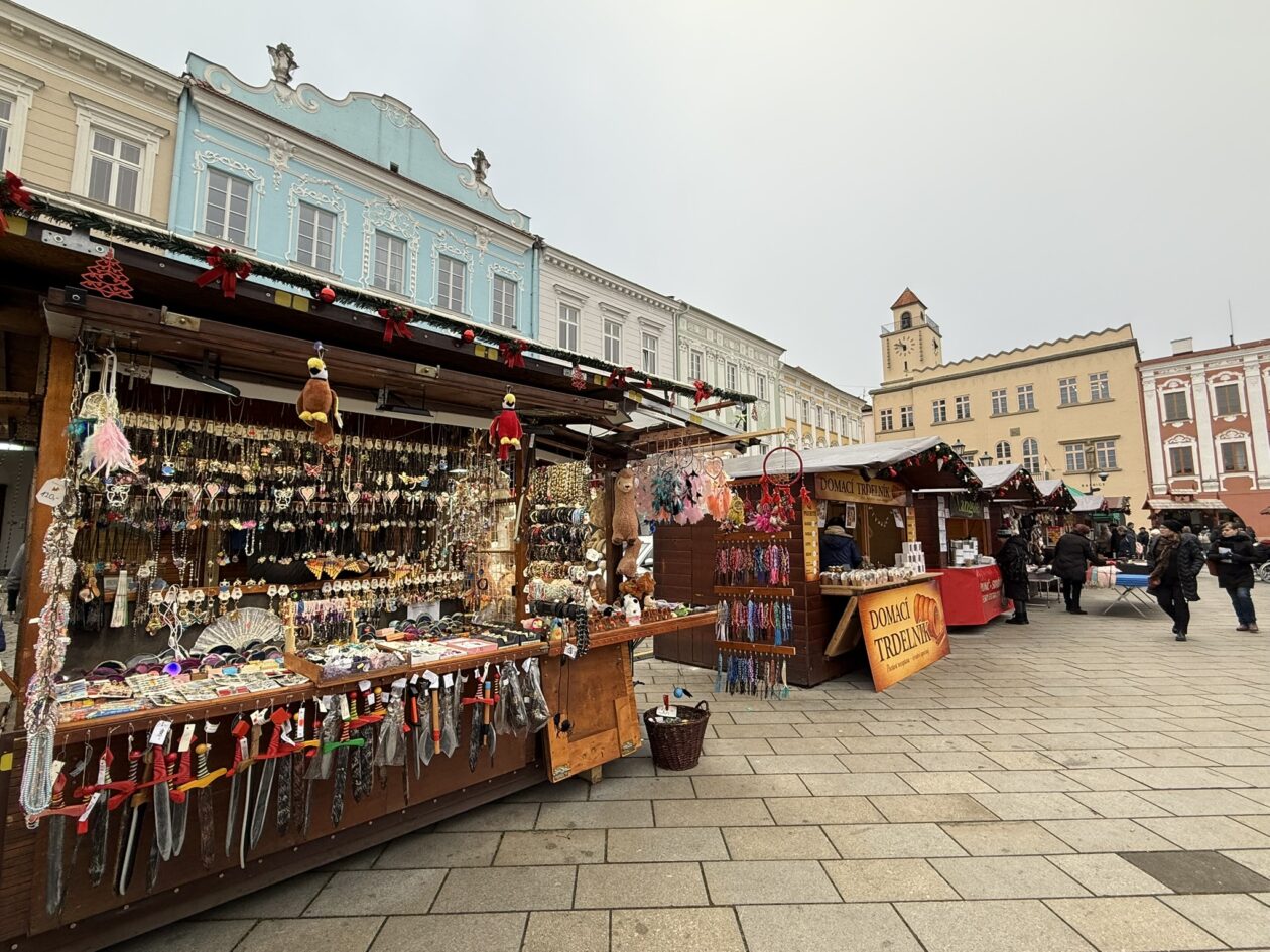 Poadventní prodej na Masarykově náměstí