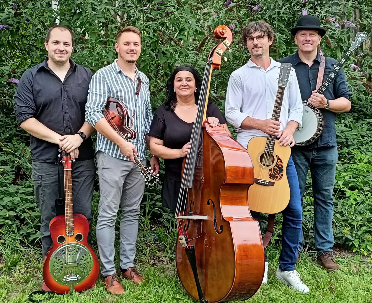 Petr Brandejs Band a lektoři 20. bluegrassové dílny