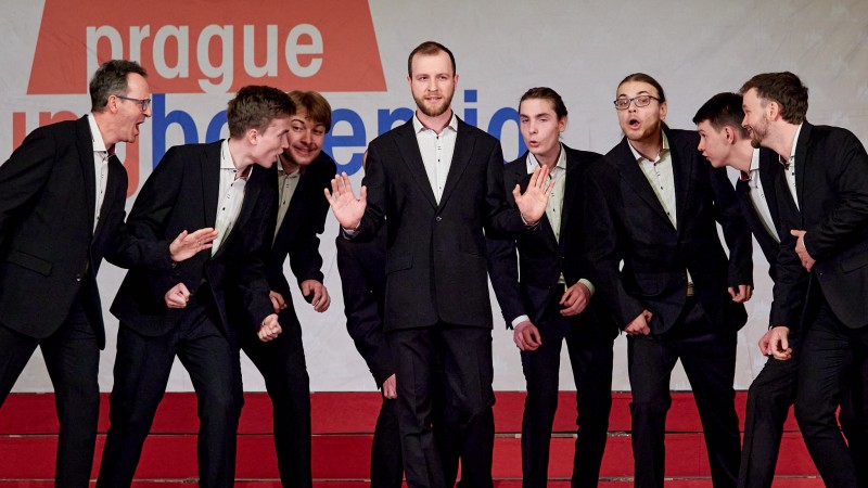 Sextet plus